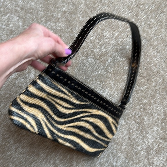 Franco Sarto zebra print purse handbag - Picture 3 of 9